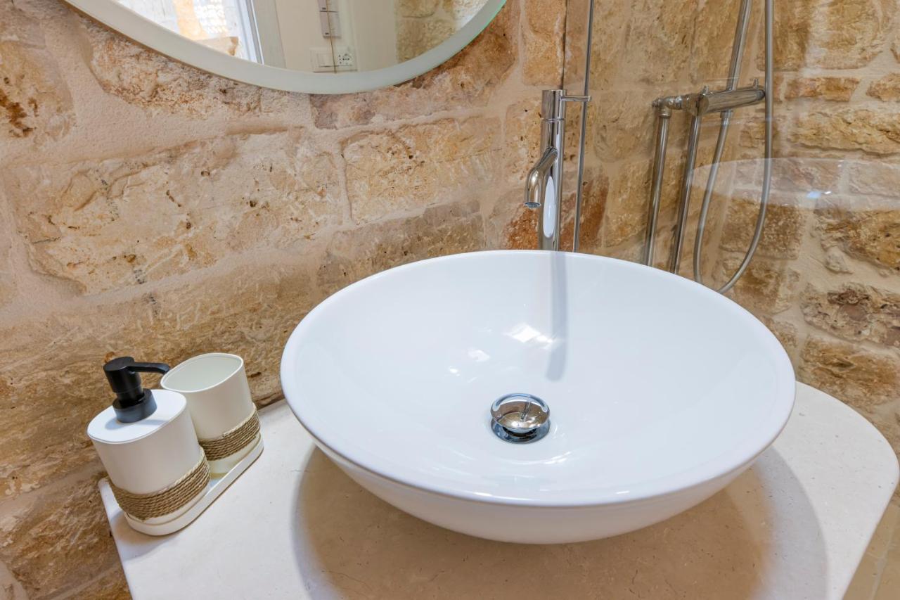 Le Casette In Gravina Luxury Villa Castelli Exterior photo