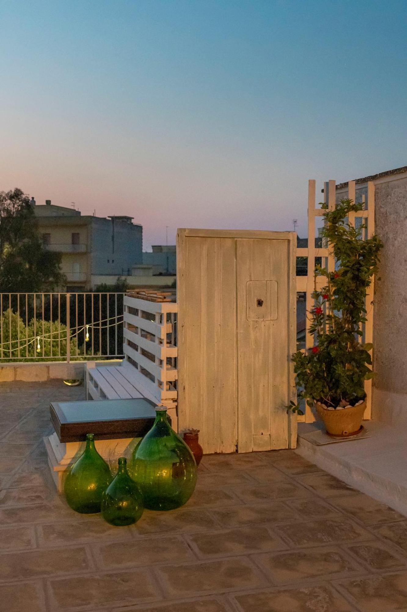 Le Casette In Gravina Luxury Villa Castelli Exterior photo